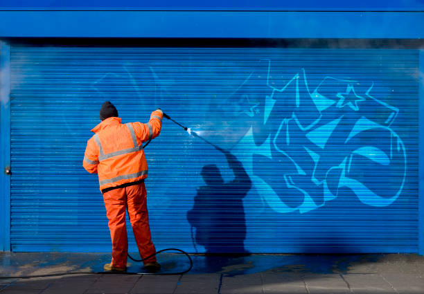 Best Pressure Washing Contractors  in Columbia, PA